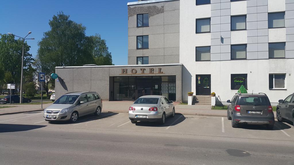 Hotel Gulbene Exterior photo